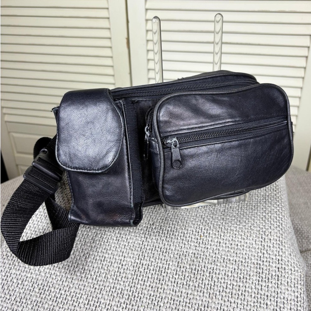 Vintage 90s Black Leather Fanny Pack Multi Pocket Waist Dad Bag Unisex Festival